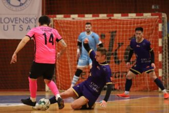 1/4-FINÁLE PLAY-OFF: Prievidza nešetrila oslabené Komárno, penaltová dráma na Pinerole pre Levice