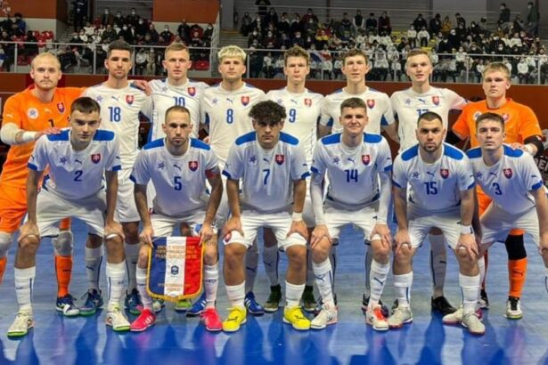Reprezentačná dvadsaťjednotka prehrala s domácim Francúzskom až po predĺžení