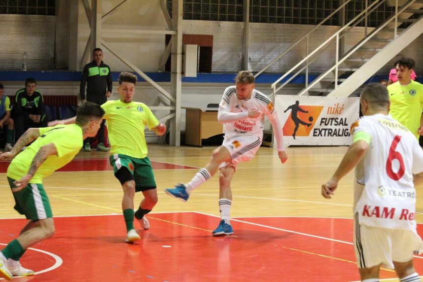 9.kolo Niké Futsal Extraligy: Lučenec nezaváhal proti N.Zámkom a vrátil sa na čelo, výhra Pineroly v B.Bystrici
