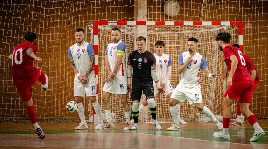 Slováci prehrávali proti Turecku o dva góly. Konečný výsledok 7:2 hovorí však jasnou rečou