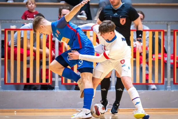 Druhý duel reprezentácií do 19 rokov priniesol remízu slovenského výberu v Česku