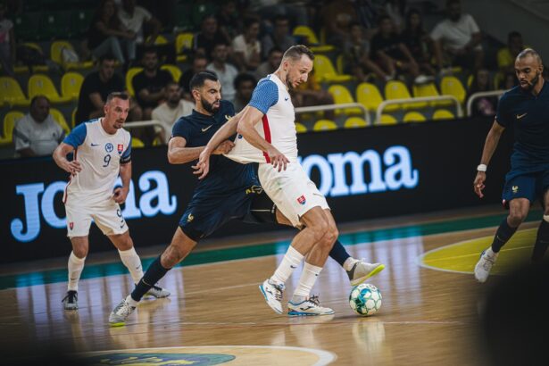 Futsalisti remizovali na úvod kvalifikácie MS s Francúzskom 4:4, bod vydreli v závere