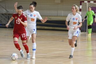 Futsal Love Serbia: Na úvod prehra s Maďarskom, Slovenky zostrelila hetrikom Gajzágó