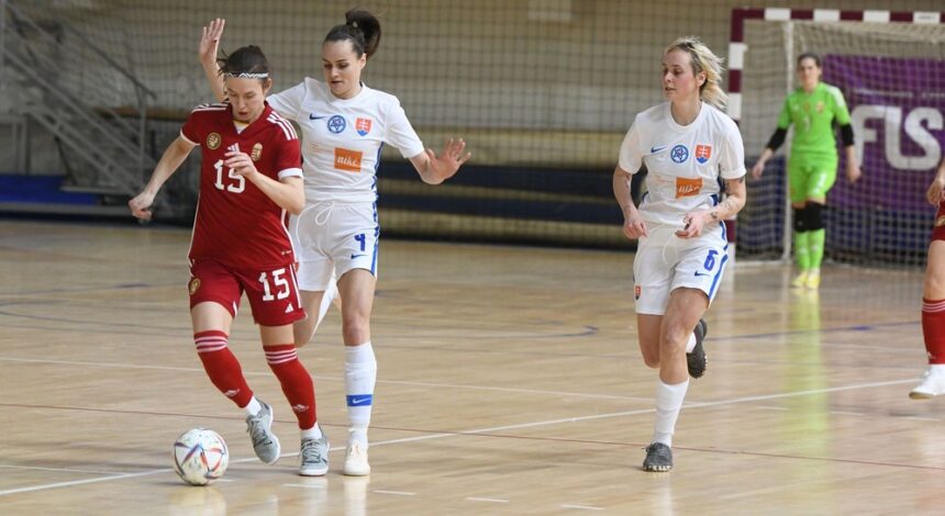 Futsal Love Serbia: Na úvod prehra s Maďarskom, Slovenky zostrelila hetrikom Gajzágó