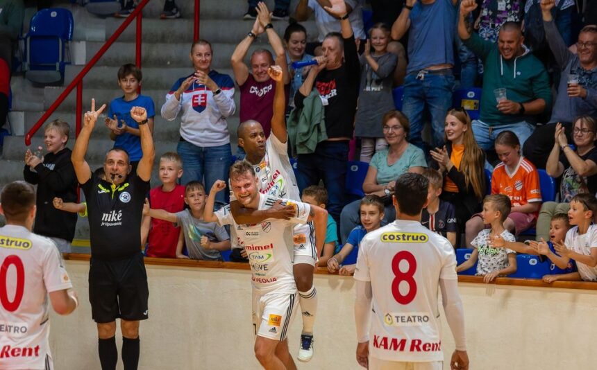 3.FINÁLE PLAY-OFF: Lučenec zdolal Košice 6:2, v utorok môže spečatiť titul na východe