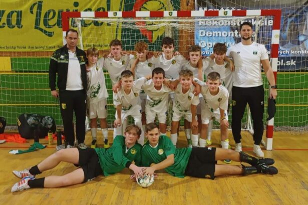 Prvá prehra akadémie Žiliny v extralige U-15. Levice sa bodovo dotiahli na Lučenec a FA ZA