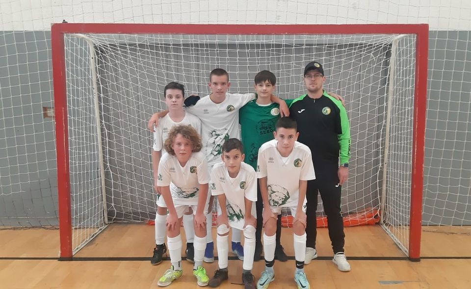 levice-u15-kn.jpg