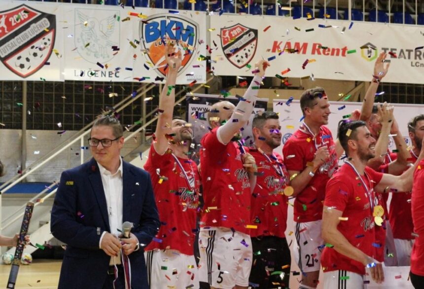 PLAY-OFF: Vyraďovacia fáza štartuje už v piatok, o titul zabojuje osem tímov, baráž sa hrať nebude