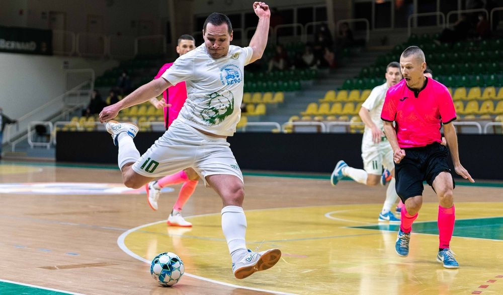 lv-kn-levice.jpg