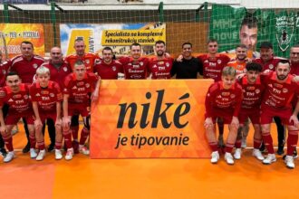 15.kolo NFE: Lučenec po víťazstve v N.Zámkoch ovládol základnú časť, dominancia Košíc v Bratislave