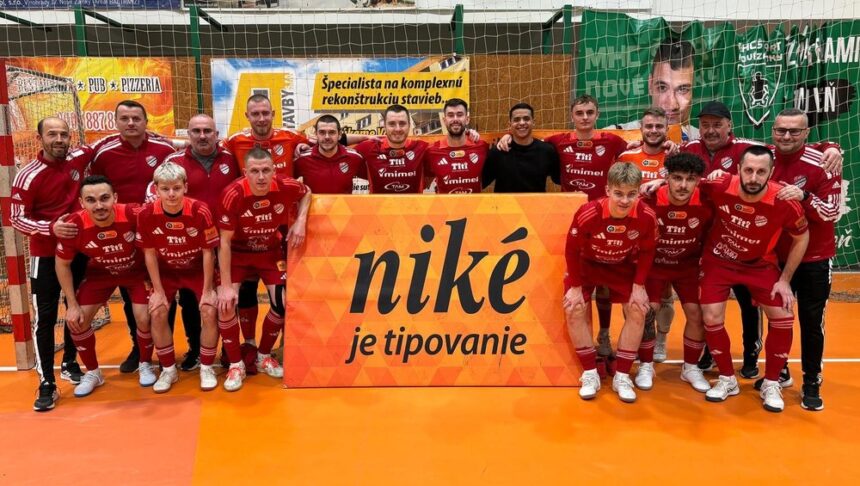 15.kolo NFE: Lučenec po víťazstve v N.Zámkoch ovládol základnú časť, dominancia Košíc v Bratislave