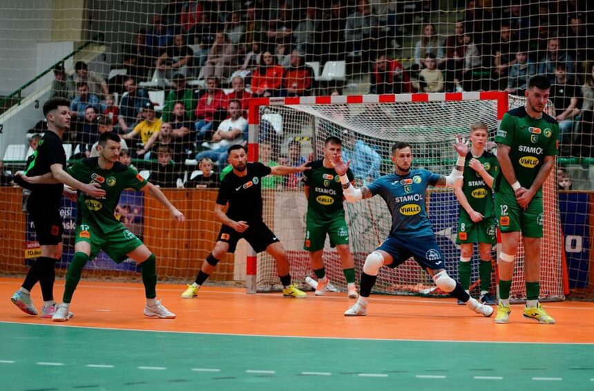 PLAY-OFF 2.štvrťfinále: Košice a Lučenec do semifinále, tretie zápasy v Prievidzi a Leviciach