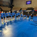 Slováci si vyskúšali palubovku v Espace Mayenne á Laval, zajtra ich čaká zápas o udržanie šance na MS