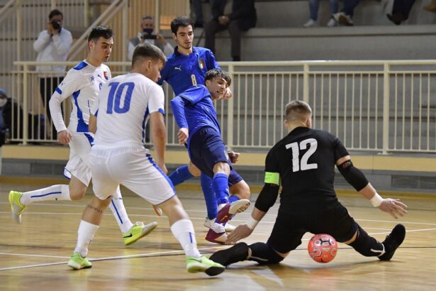 Reprezentácia do 19 rokov prehrala v Novare s rovesníkmi z Talianska oba zápasy, v druhom ukázala progres