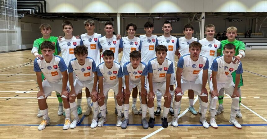 Reprezentačná devätnástka v Šamoríne odohrala dva prípravné zápasy s extraligistami