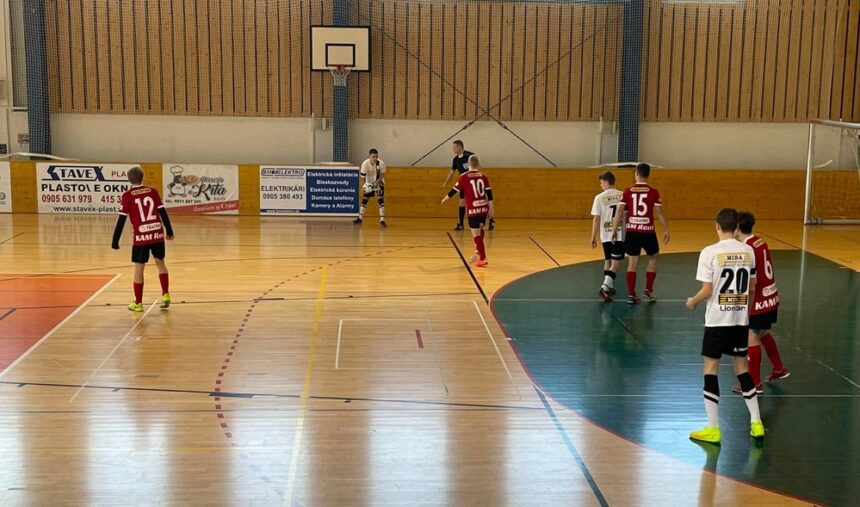 Dnes sa rozbehli juniorské súťaže v kategórii do 17 rokov, na čele akadémia Pineroly